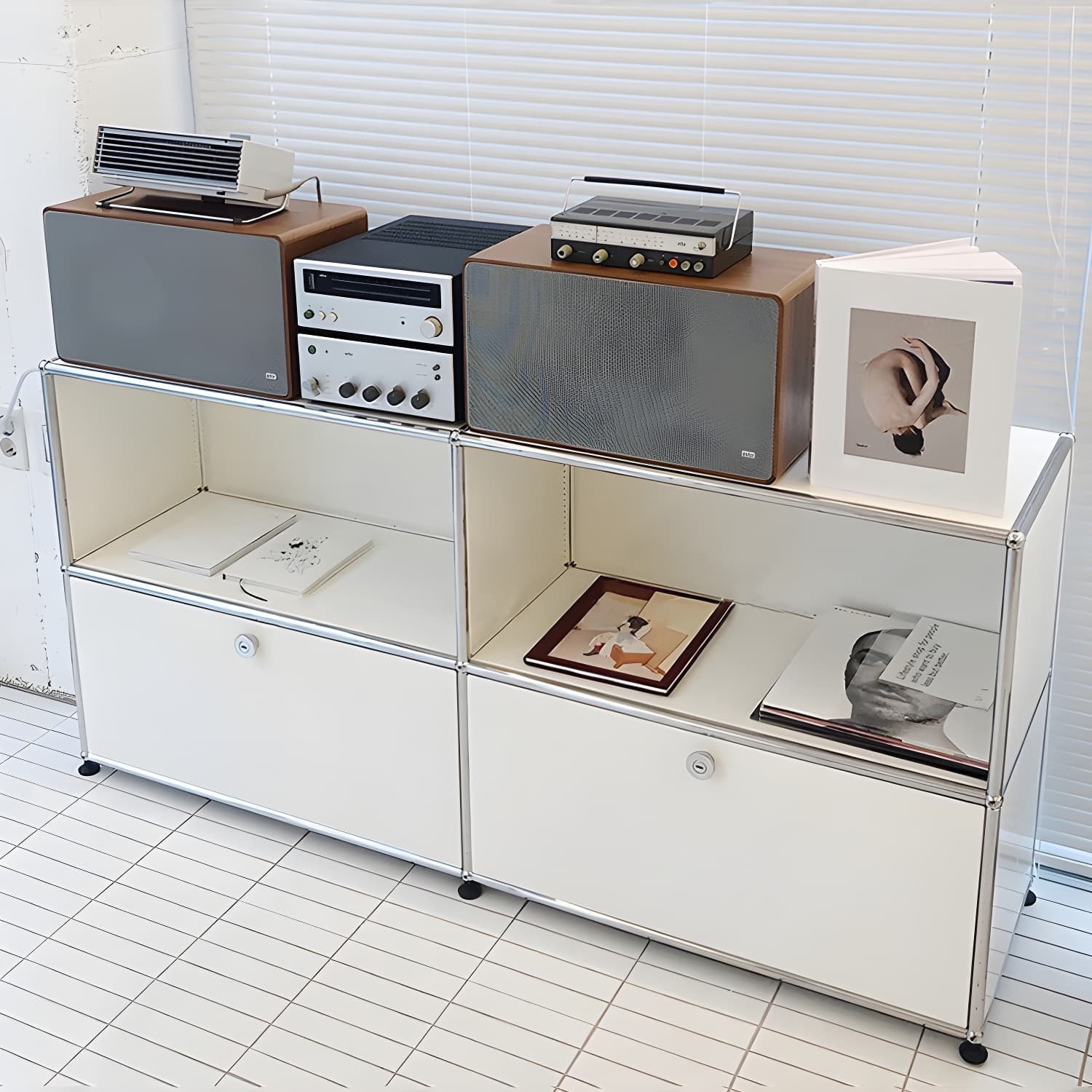 Modern Storage Sideboard Metal Sideboard with Drawer for Home thumbnail 8