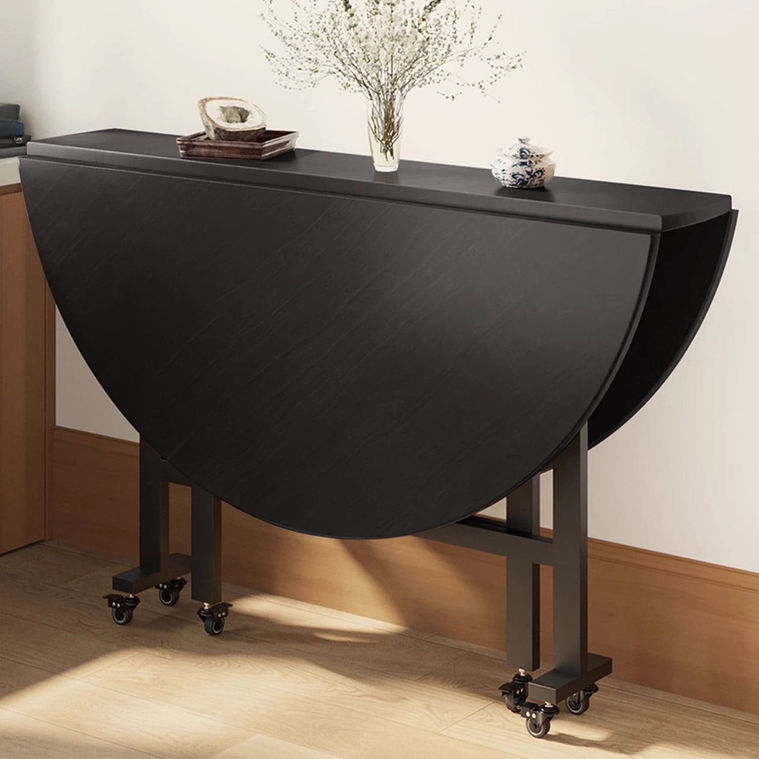 Contemporary Circular-shaped Dining Table with Timber Top in Brown, Extendable Feature
