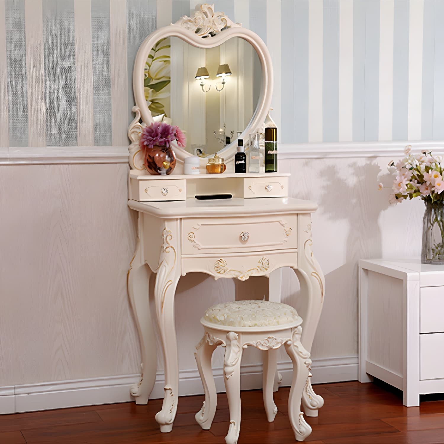Victorian Bedroom With Drawer Mirror Solid Wood Makeup Vanity Set thumbnail 13