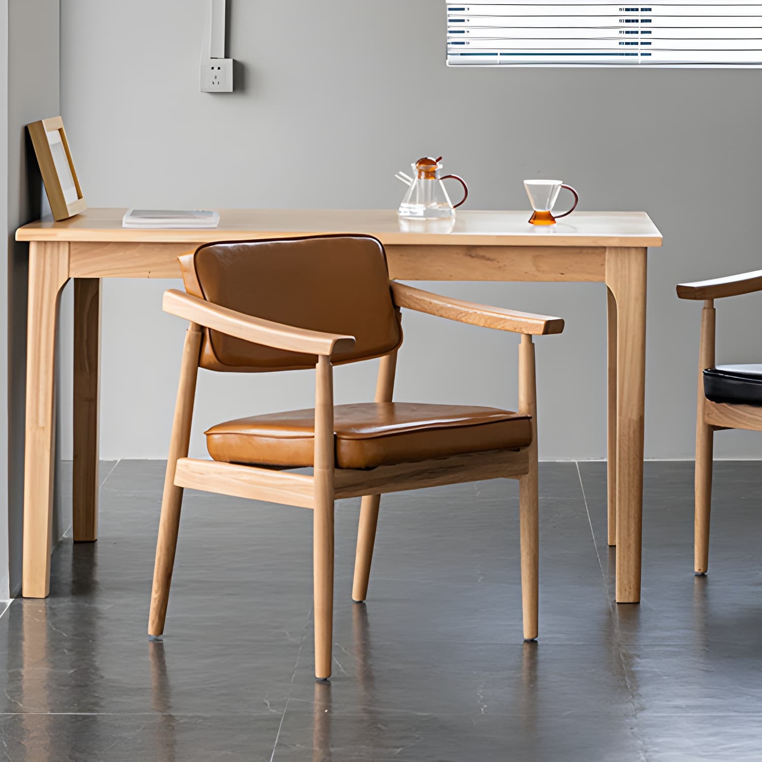 Traditional Style Dining Chairs Kitchen Arm Side Chairs with Wooden Legs thumbnail 16