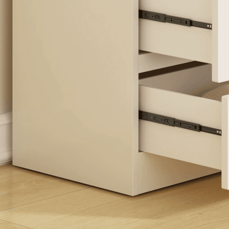 White Simple Manufactured Wood Console Dresser/Bachelor Chest/Lingerie Chest with 10/5/8 Drawers in Horizontal/Vertical Orientation thumbnail 3