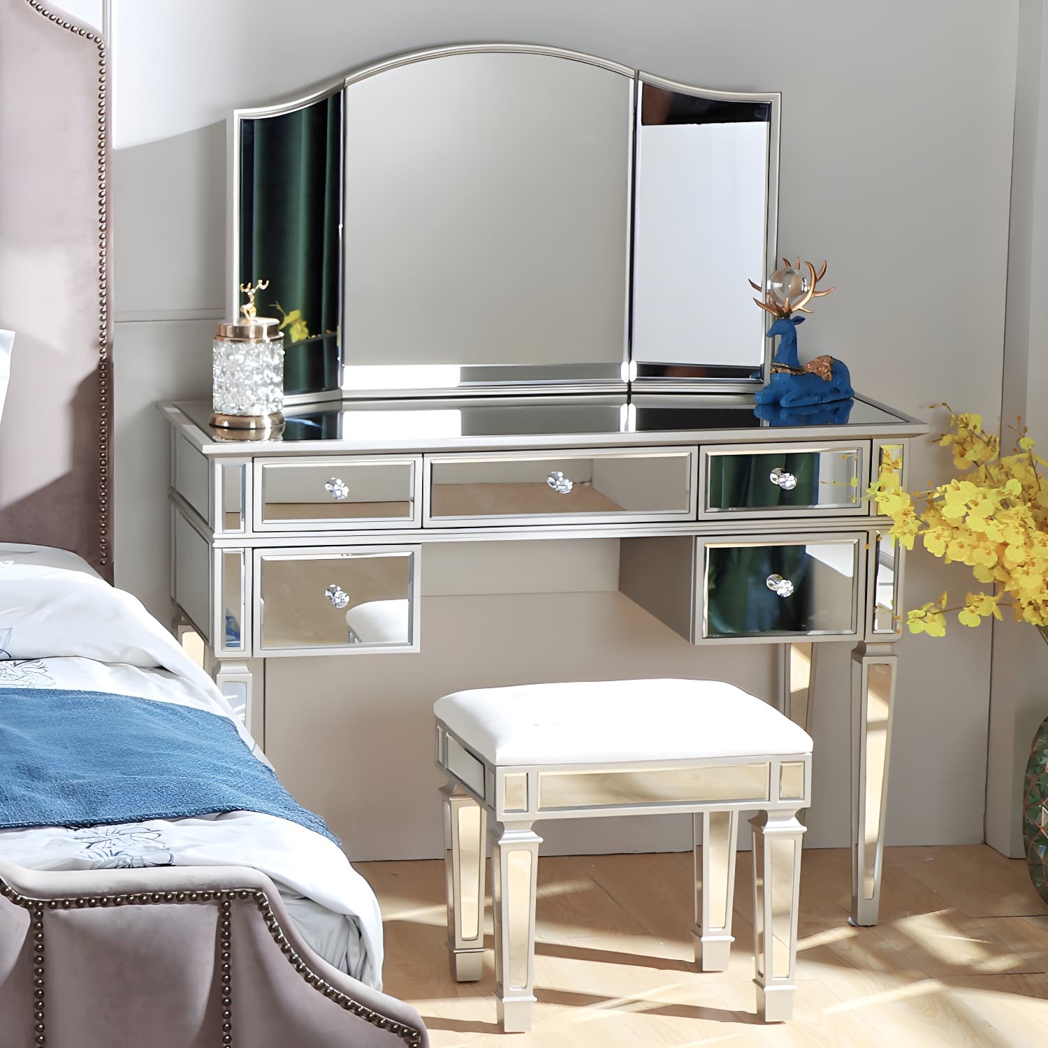 Solid Wood Vanity Dressing Table Set Contemporary Makeup Counter with Drawers thumbnail 4