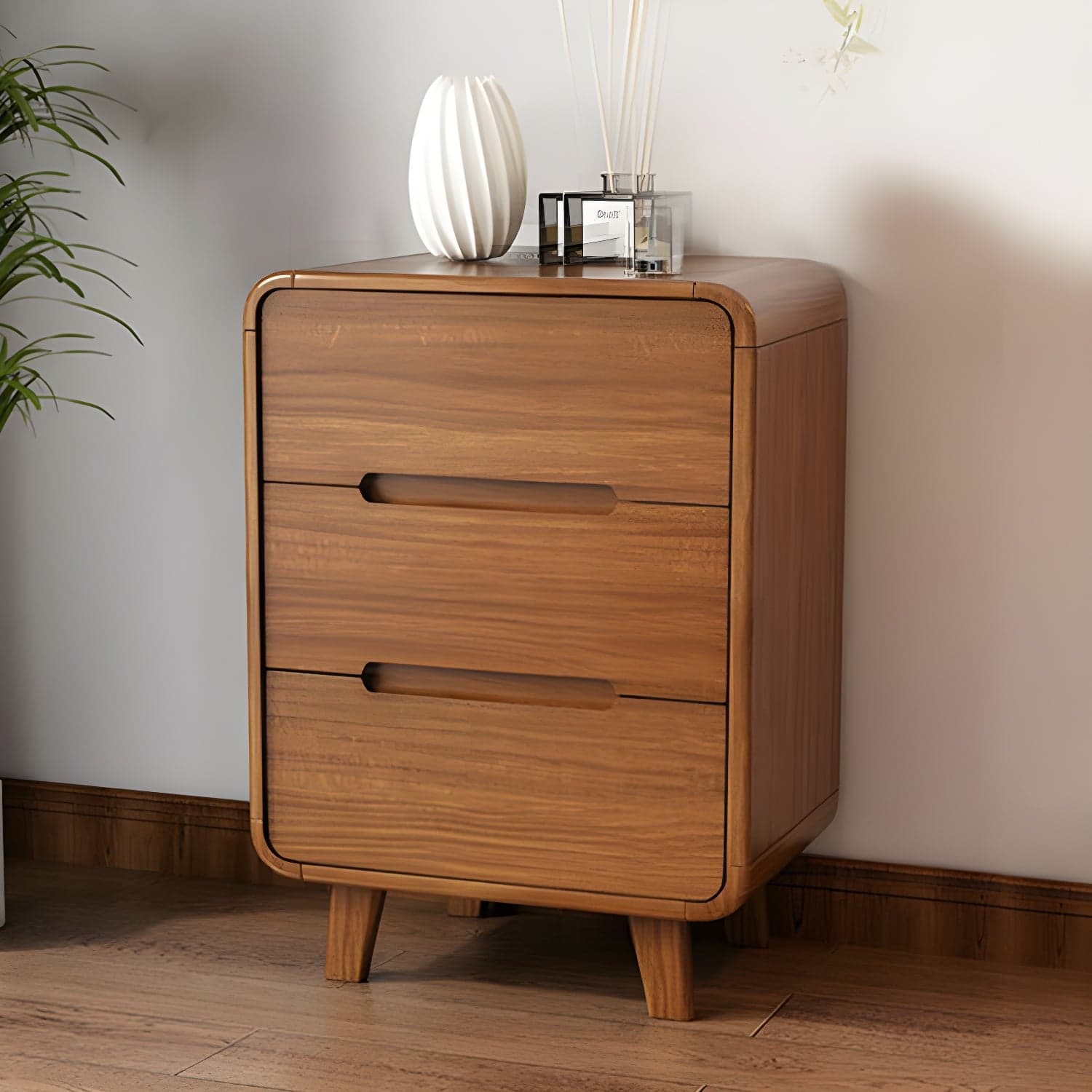 Traditional Wood Dressers with Drawers and Soft Close Glides thumbnail 4
