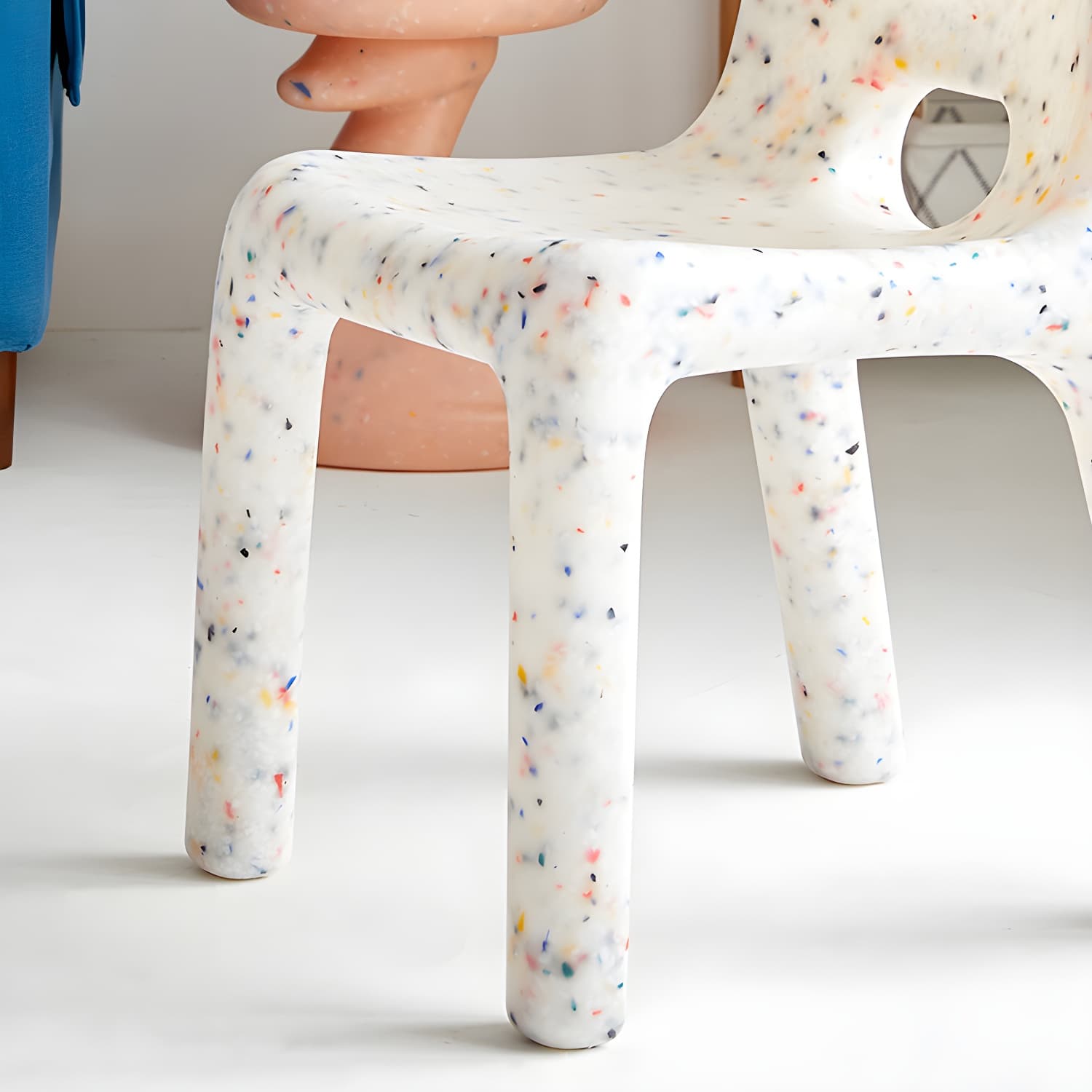 Scandinavian Style Non-Upholstered Low Back Plastic Side Chair for Kitchen & Dining thumbnail 14