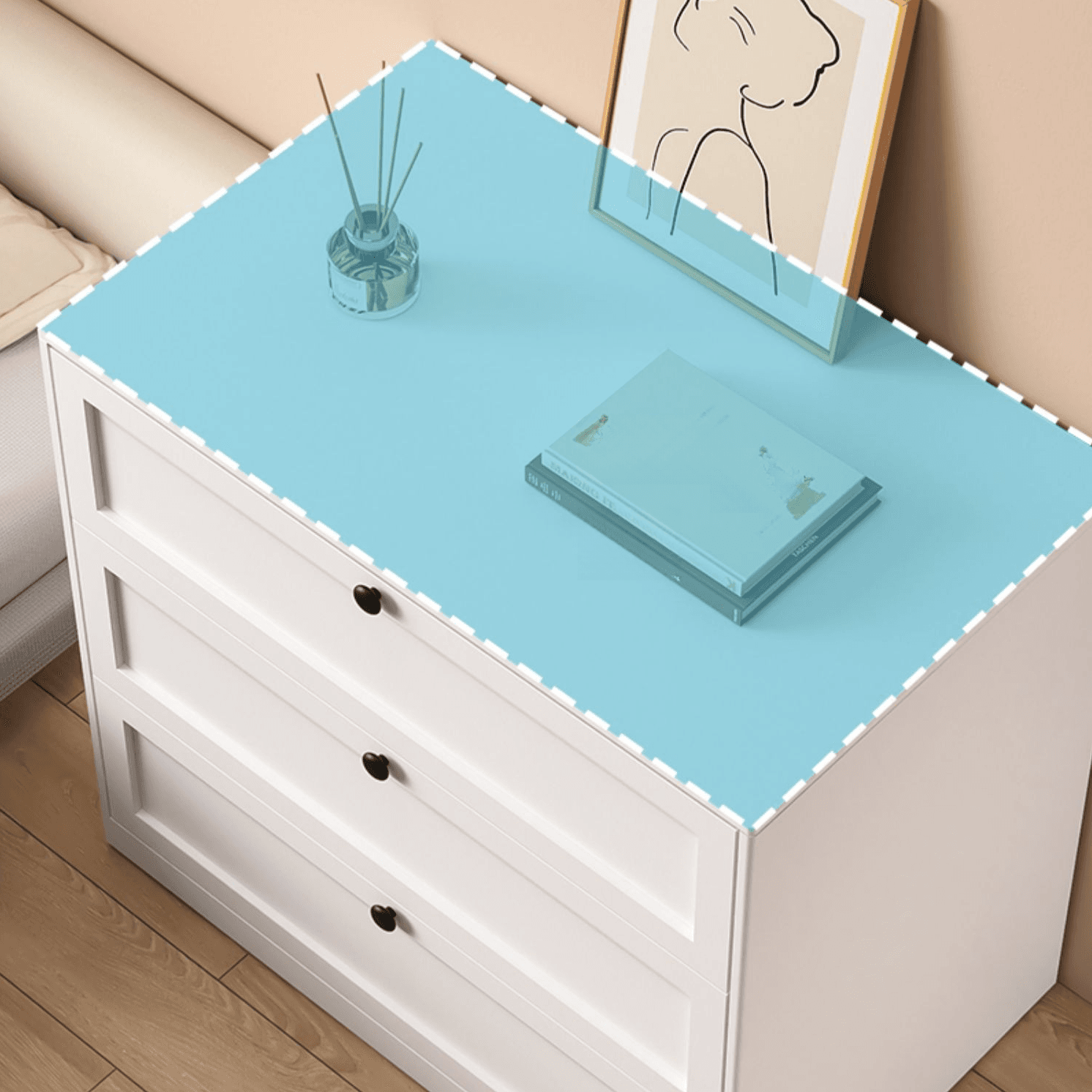 Minimalist Iron Vertical Bachelor Chest with Multiple Drawer Options - image 9