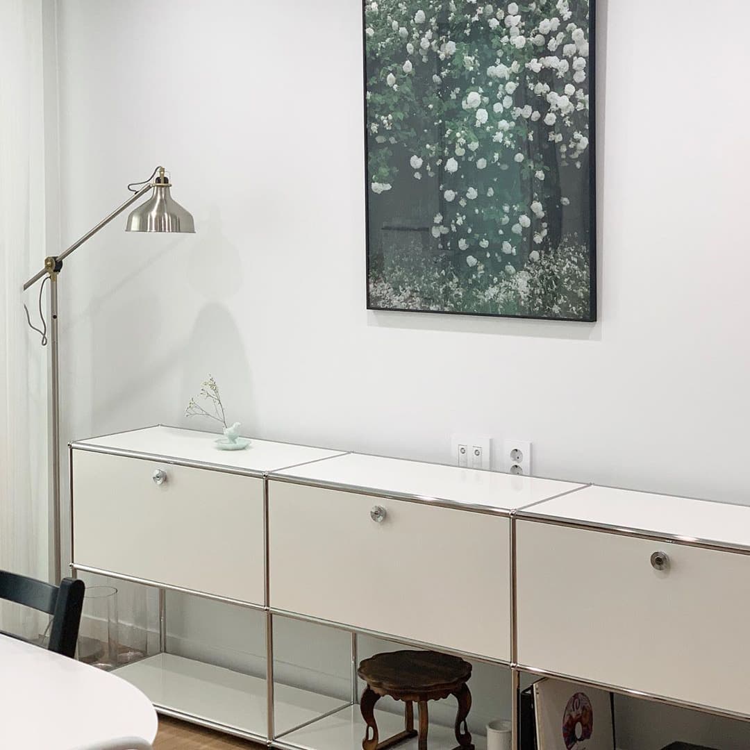 Stainless Steel Sideboard Modern Style Dining Sideboard with Locking Cabinet thumbnail 7