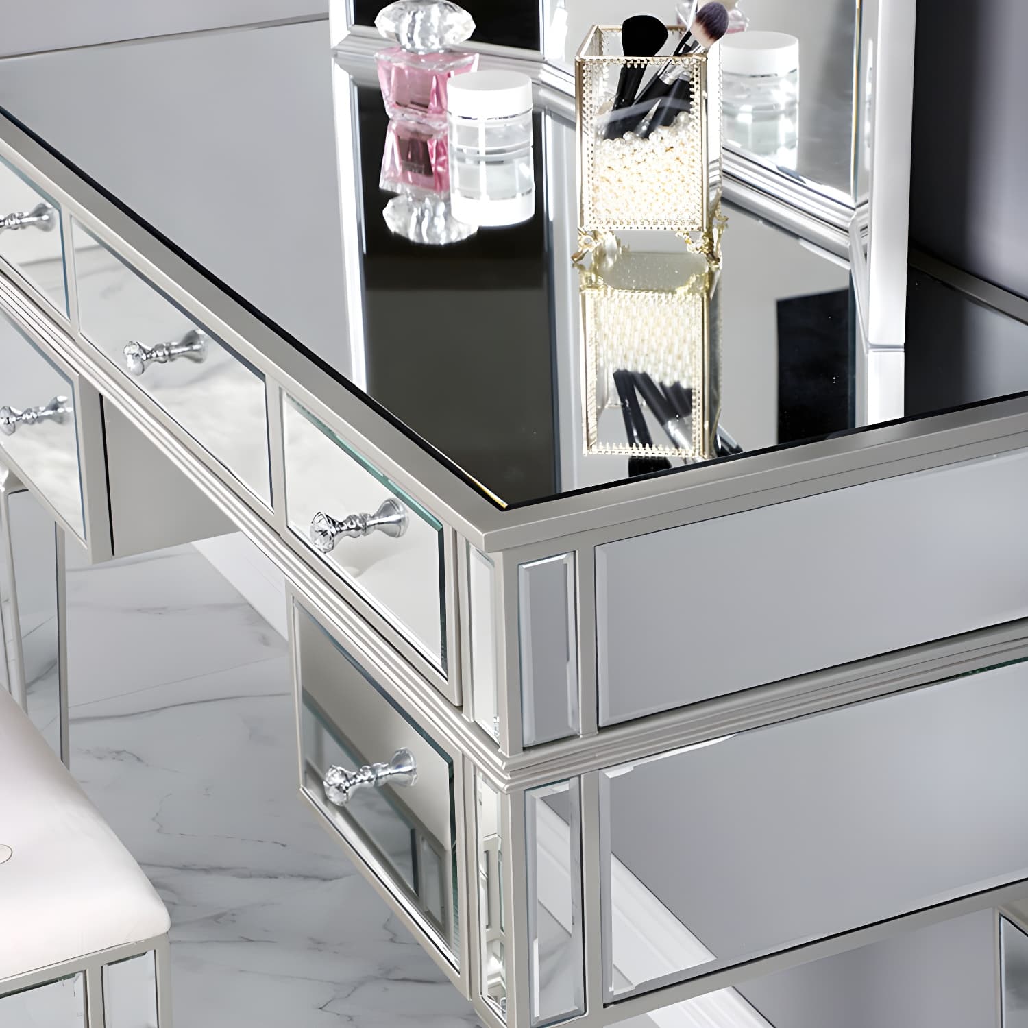 Solid Wood Vanity Dressing Table Set Contemporary Makeup Counter with Drawers thumbnail 7