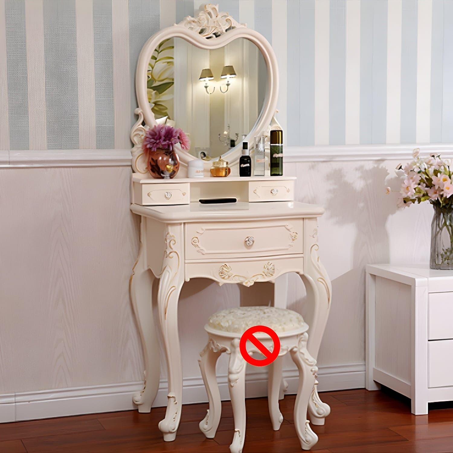 Victorian Bedroom With Drawer Mirror Solid Wood Makeup Vanity Set thumbnail 2