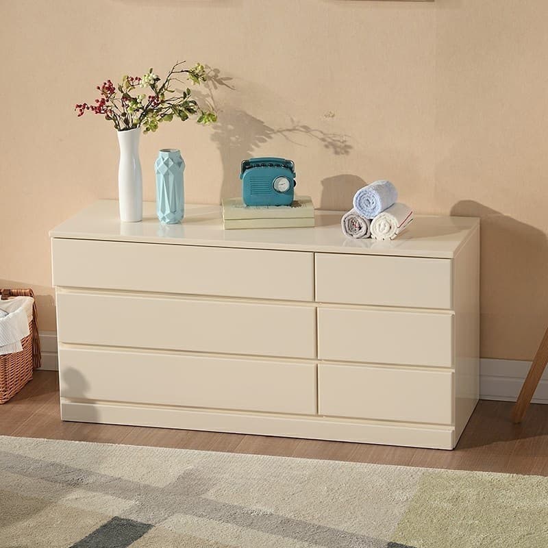 Elegant Medium Wood Scandinavian Dresser with Self-Close Drawers