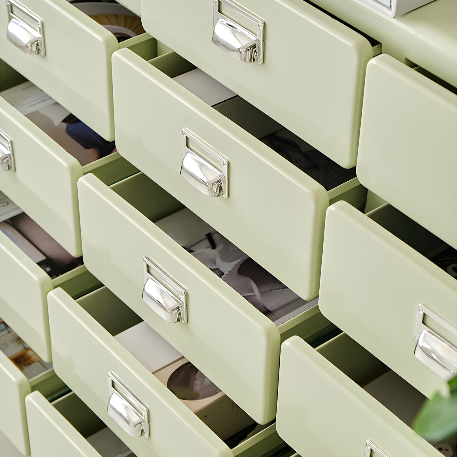 Modern Metal Dresser with Soft-Close Drawers for Bedroom Organization thumbnail 11