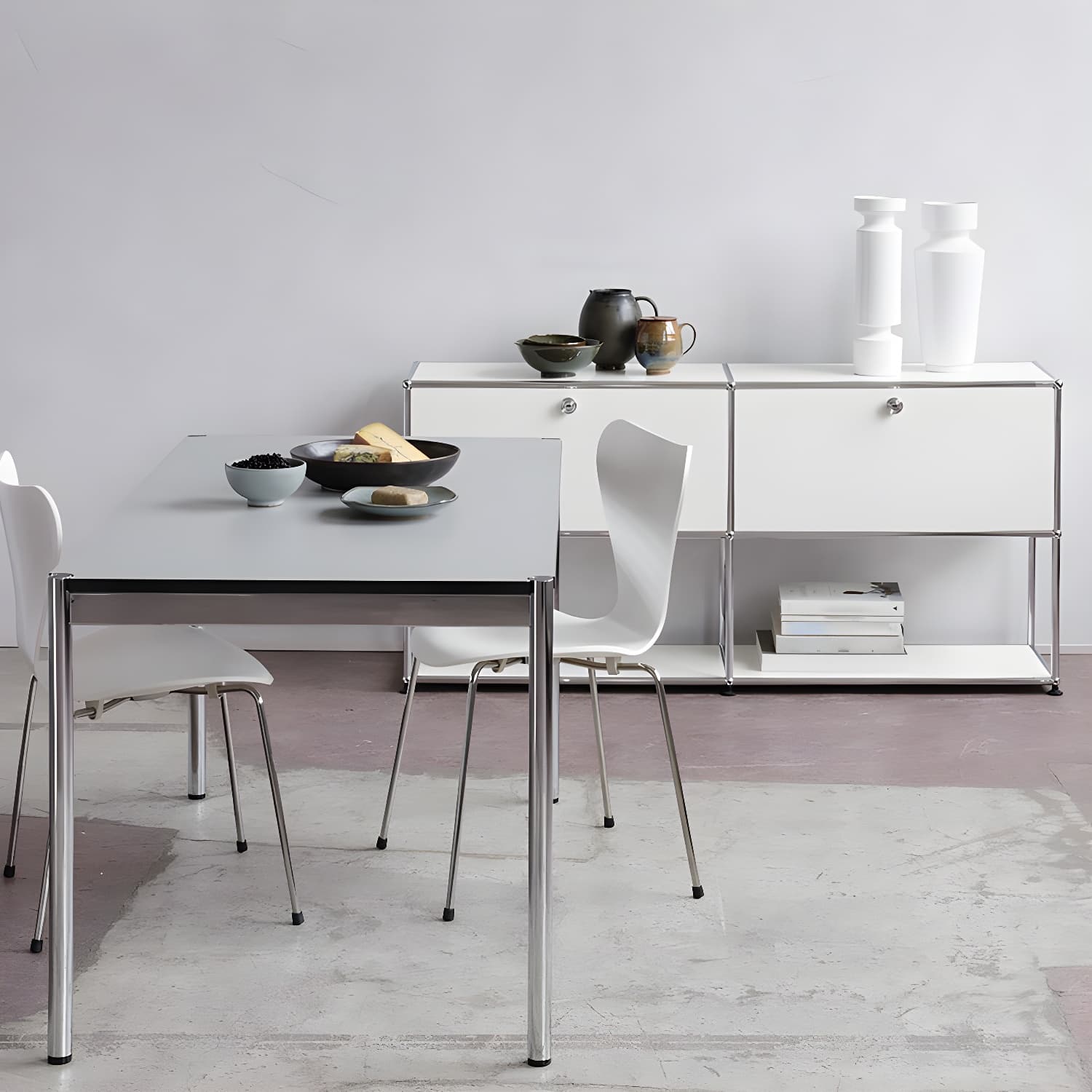 Stainless Steel Sideboard Modern Style Dining Sideboard with Locking Cabinet thumbnail 5