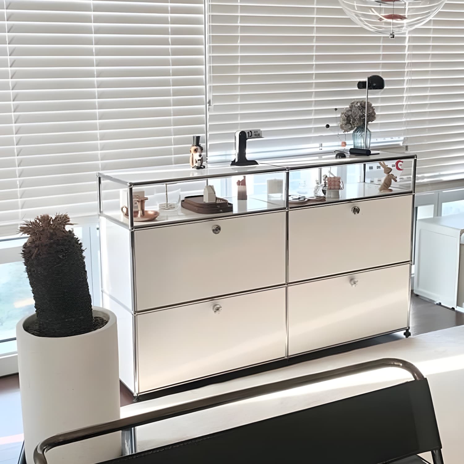 Stainless Steel Sideboard Modern Style Dining Sideboard with Locking Cabinet thumbnail 4