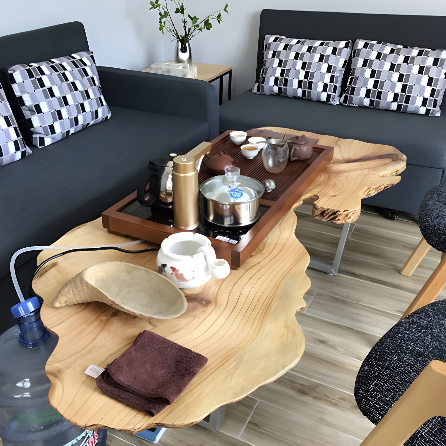 Modern Live Edge Coffee Table Geometric Red Wood Sled Cocktail Table thumbnail 5
