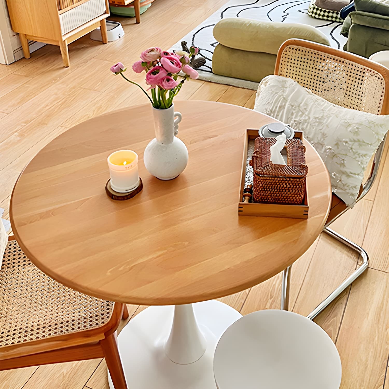 White Round Wood Dining Table with Steel Tulip Base, Modern Design thumbnail 6