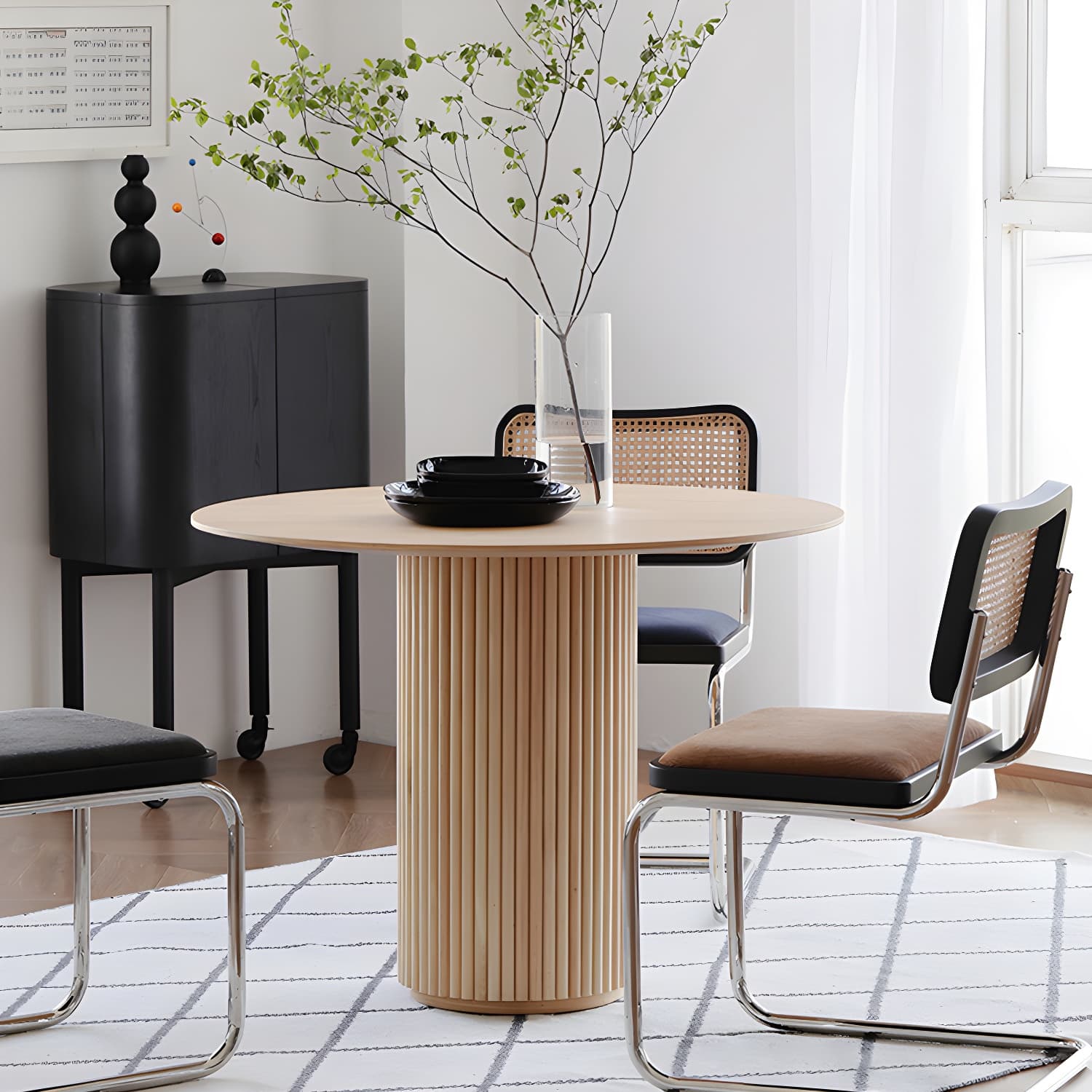 Round Shape Home Dining Table Modern Wooden Dining Room Table thumbnail 4