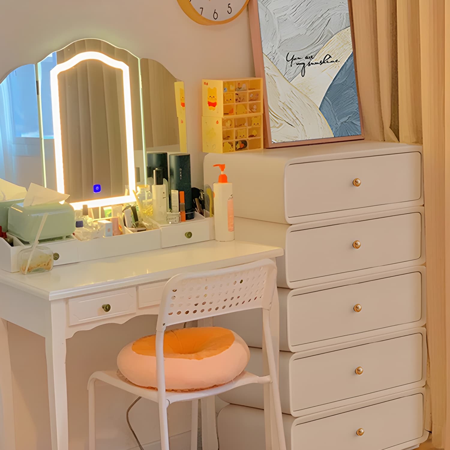 Modern Light Wood Dressers with Solid Wood Construction and Soft-Close Drawers thumbnail 12