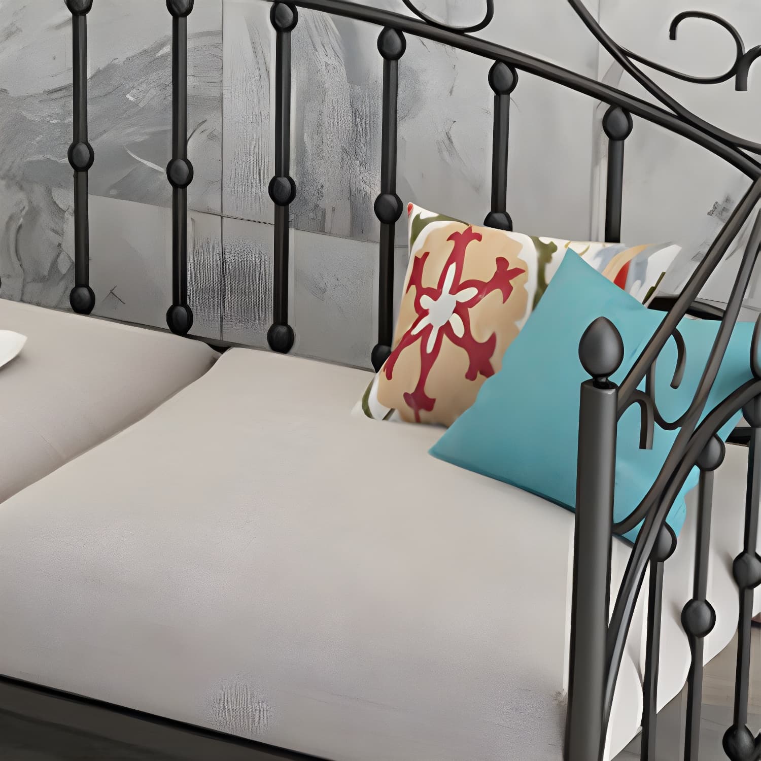Luxurious Open-Frame Bed 45.28-inch High Metal Child's Bed with Headboard thumbnail 8
