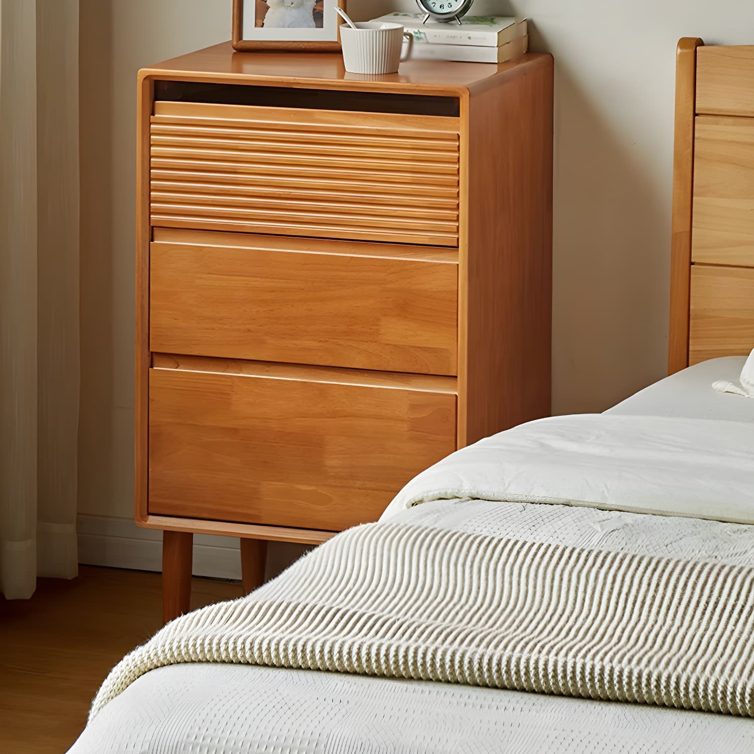 Cabinetry Concept Modern Wood Dresser with Drawers in Narrow Width thumbnail 13